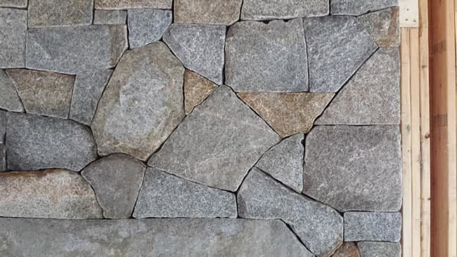 Stone masonry in Marlborough, Massachusetts