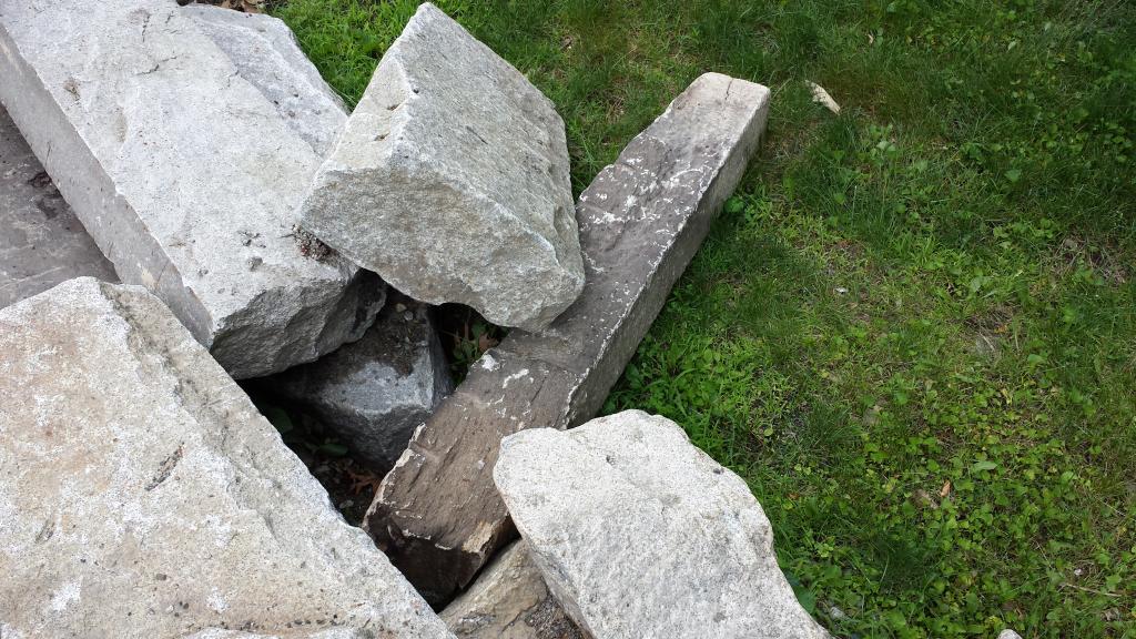reclaimed granite post for stone masonry