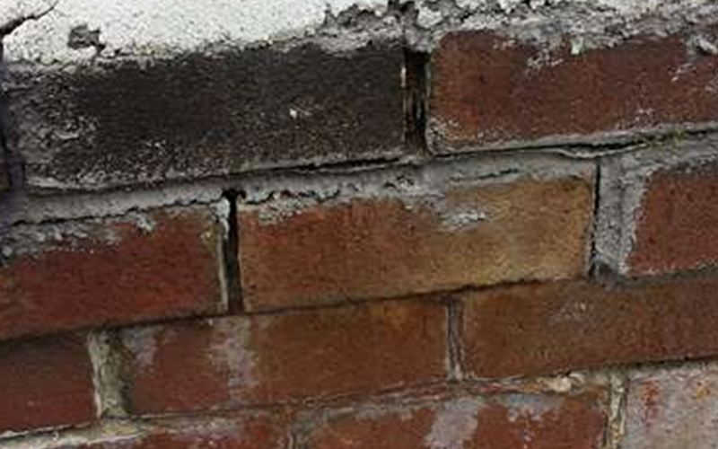 Crumbling mortar joints